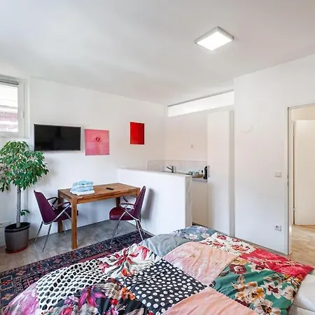 Appartement Khodai