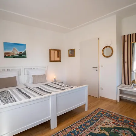 Khodai Apartament