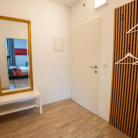 Khodai Apartament *