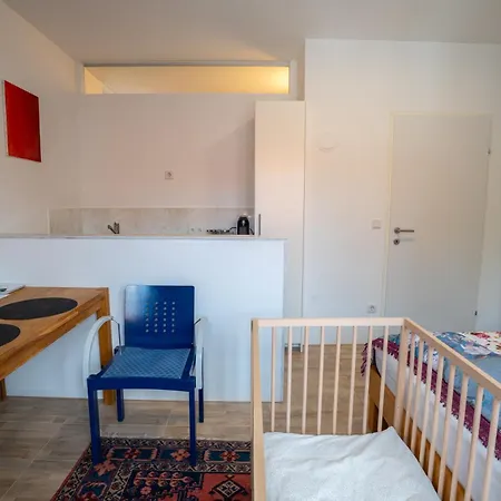 Khodai Apartament *
