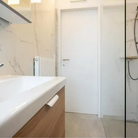 Khodai Apartament *